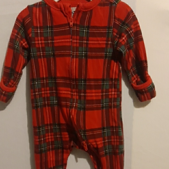 0-3 months baby Christmas Onesie Old Navy colors Red and Black - Picture 2 of 4